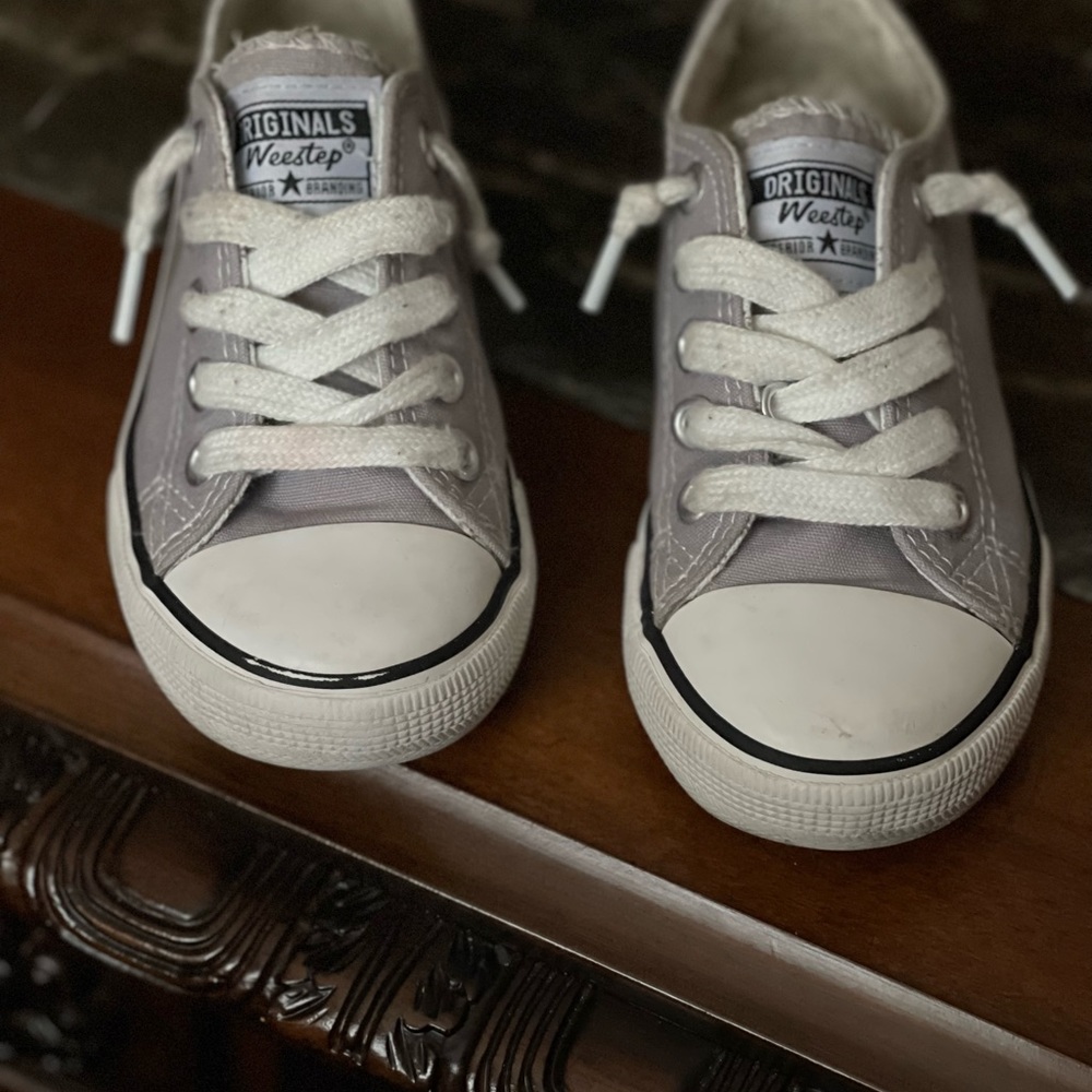 Grey Weestep sneakers